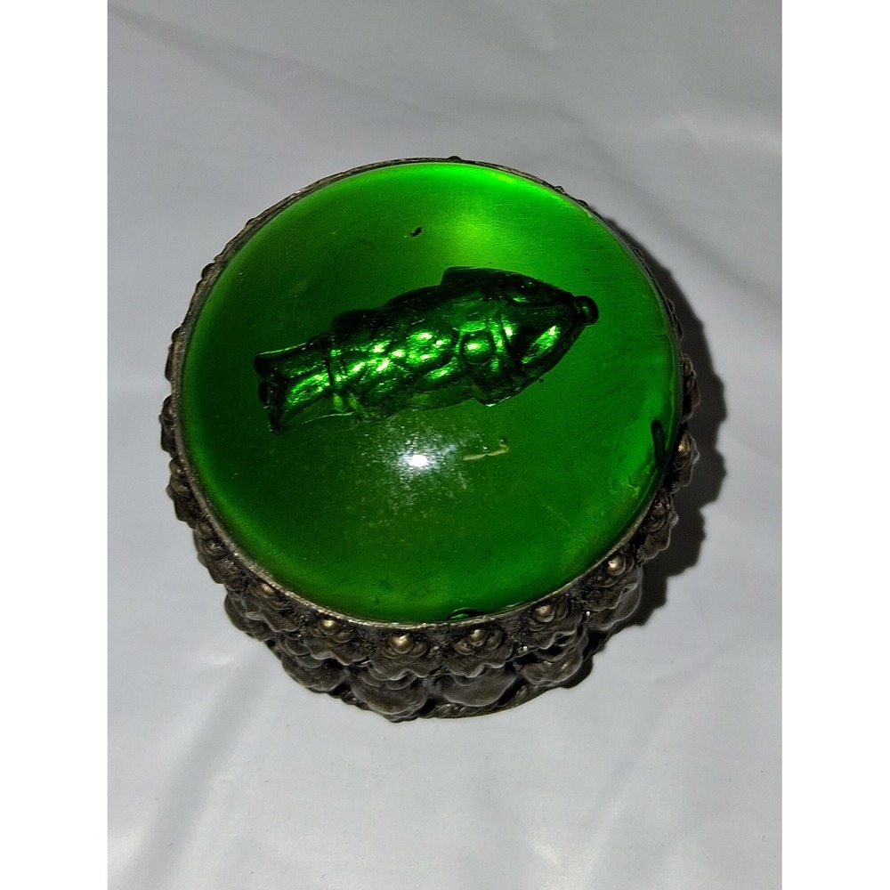 Vintage Round Trinket Box Green Glass Fish Figurine Ornate Silver‎ Tone Metal